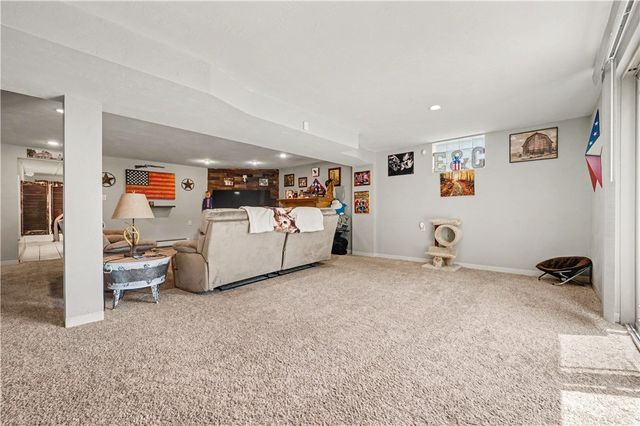 42 Locust Ave, Carroll Twp, PA 15022