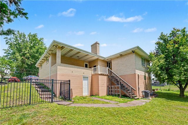 42 Locust Ave, Carroll Twp, PA 15022