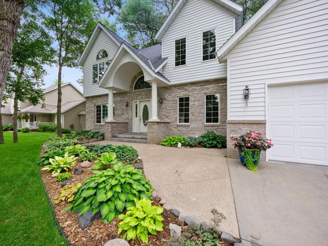 516 17th Street N, Sartell, MN 56377