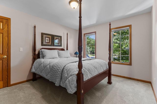 516 17th Street N, Sartell, MN 56377