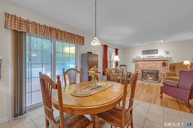 391 Squaw Hollow Road, Ashford, CT 06278
