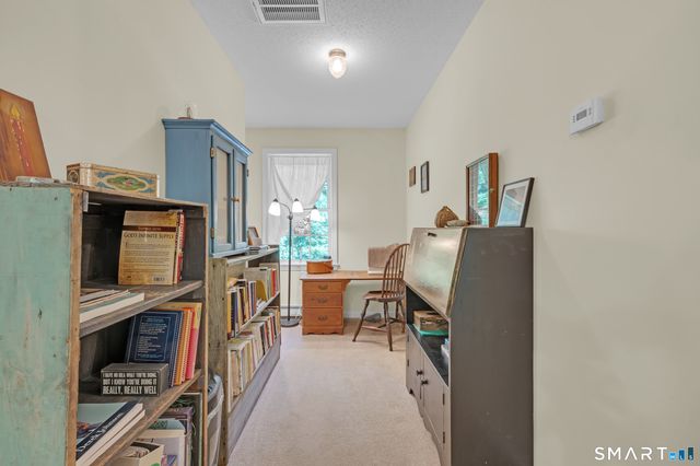 391 Squaw Hollow Road, Ashford, CT 06278
