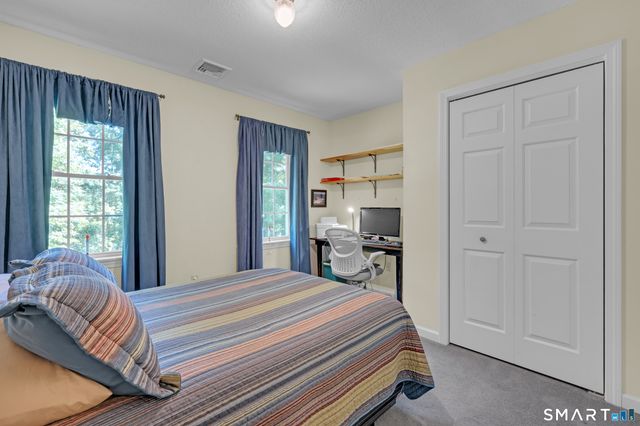 391 Squaw Hollow Road, Ashford, CT 06278