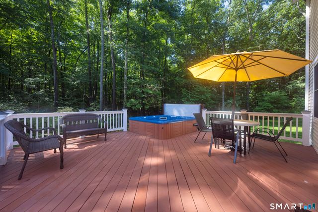 391 Squaw Hollow Road, Ashford, CT 06278