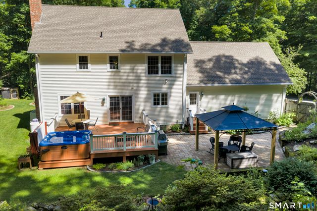 391 Squaw Hollow Road, Ashford, CT 06278