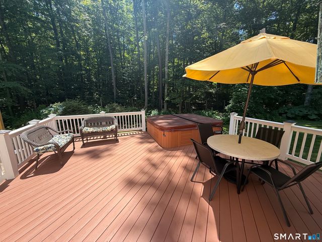 391 Squaw Hollow Road, Ashford, CT 06278