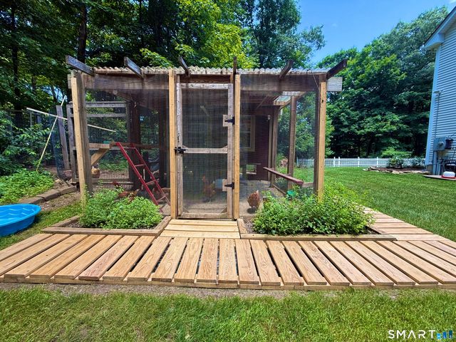 391 Squaw Hollow Road, Ashford, CT 06278