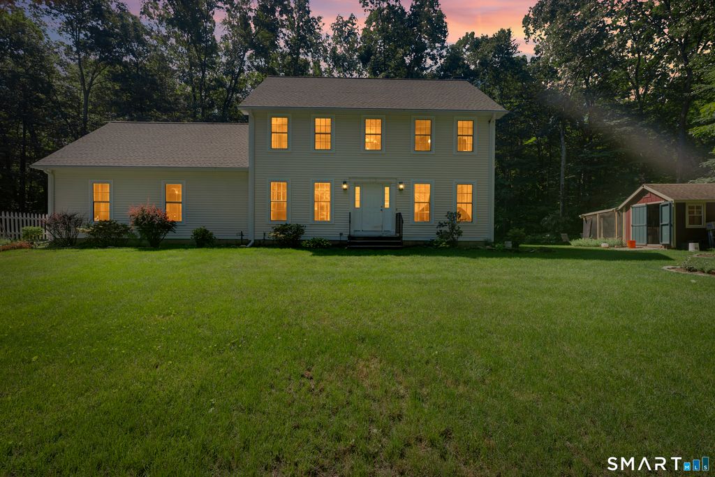 391 Squaw Hollow Road, Ashford, CT 06278