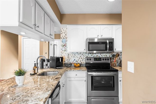 8 Keph Drive 4, Amherst, NY 14228