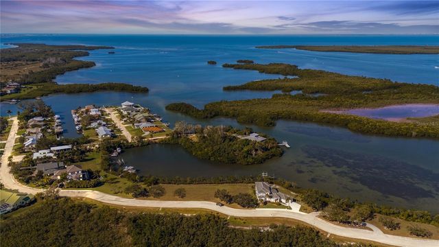 4208 REDFISH COURT, Palmetto, FL 34221