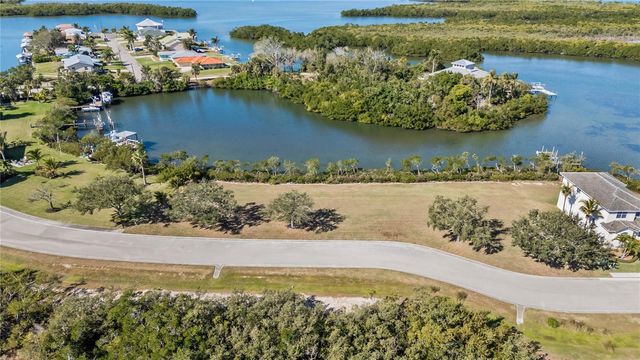 4208 REDFISH COURT, Palmetto, FL 34221
