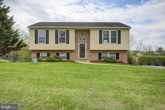 3628 HAROLD PL, Greencastle, PA 17225