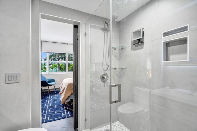3250 NE 28TH Street 306, Fort Lauderdale, FL 33308