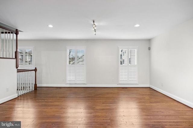 129 PLUM ST, Moorestown, NJ 08057