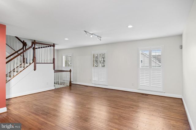 129 PLUM ST, Moorestown, NJ 08057