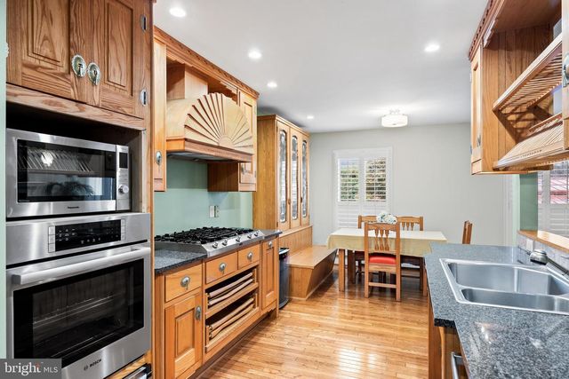 129 PLUM ST, Moorestown, NJ 08057