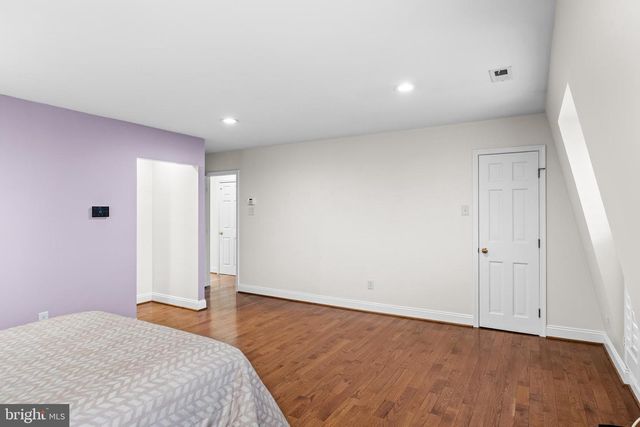 129 PLUM ST, Moorestown, NJ 08057