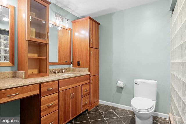 129 PLUM ST, Moorestown, NJ 08057