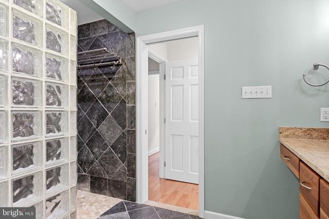 129 PLUM ST, Moorestown, NJ 08057