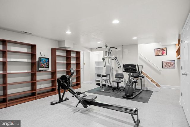 129 PLUM ST, Moorestown, NJ 08057