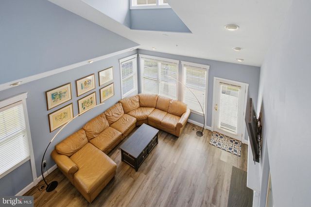 8705 TIMBER OAK LN, Laurel, MD 20723