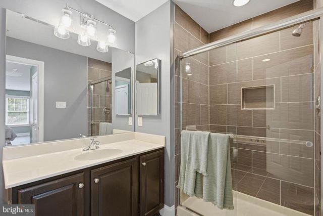 8705 TIMBER OAK LN, Laurel, MD 20723