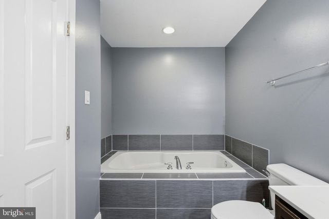 8705 TIMBER OAK LN, Laurel, MD 20723