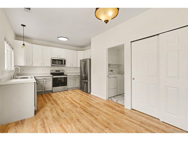 14957 E Maple Pl, Aurora, CO 80012