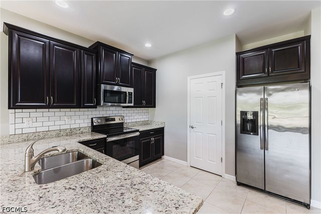 4093 Wilmont PL, Fort Myers, FL 33916