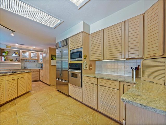 5701 CROSS FOX LANE, Oviedo, FL 32765