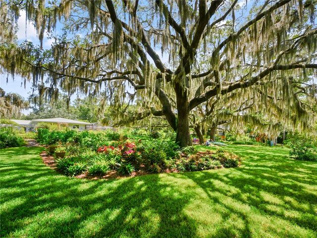 5701 CROSS FOX LANE, Oviedo, FL 32765