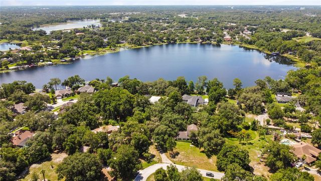 5701 CROSS FOX LANE, Oviedo, FL 32765