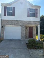 2096 Belmont Circle, Conyers, GA 30012