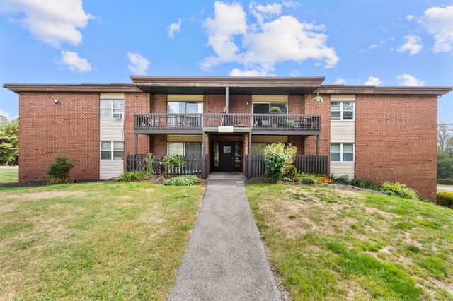 26 Balance Rock Road APT 16, Seymour, CT 06483