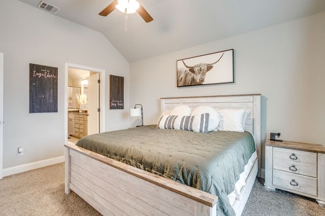 210 Harp Avenue, Godley, TX 76044