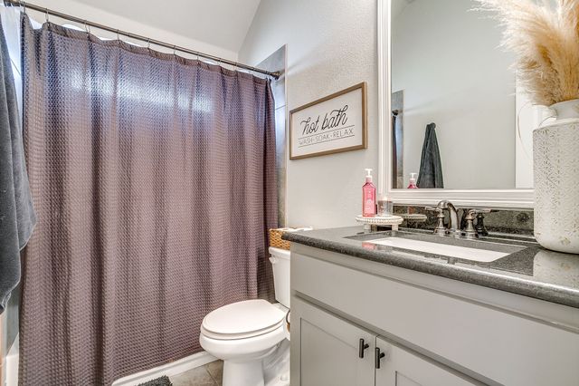 210 Harp Avenue, Godley, TX 76044