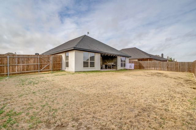 210 Harp Avenue, Godley, TX 76044