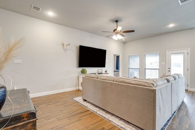 210 Harp Avenue, Godley, TX 76044