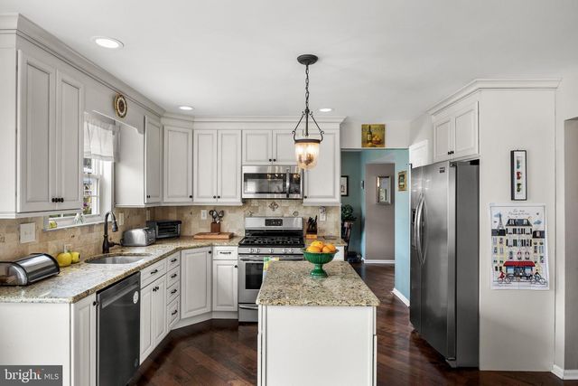 956 ASHBURN WAY, Swedesboro, NJ 08085
