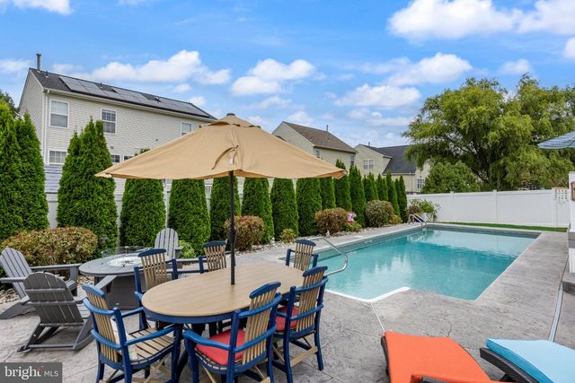 956 ASHBURN WAY, Swedesboro, NJ 08085