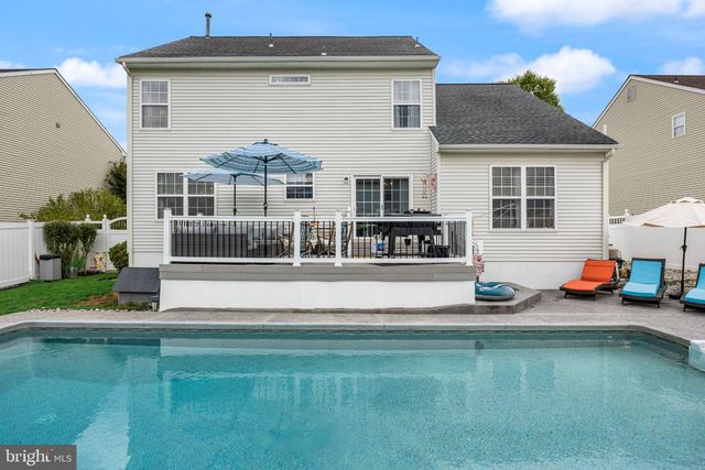 956 ASHBURN WAY, Swedesboro, NJ 08085