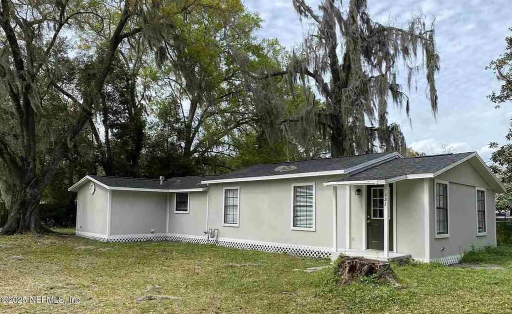 421 N POLK Street, Starke, FL 32091