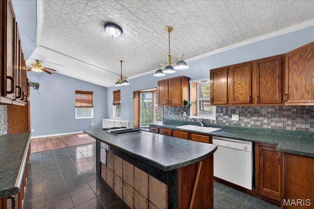 645 Oakmont Drive, Lonedell, MO 63060