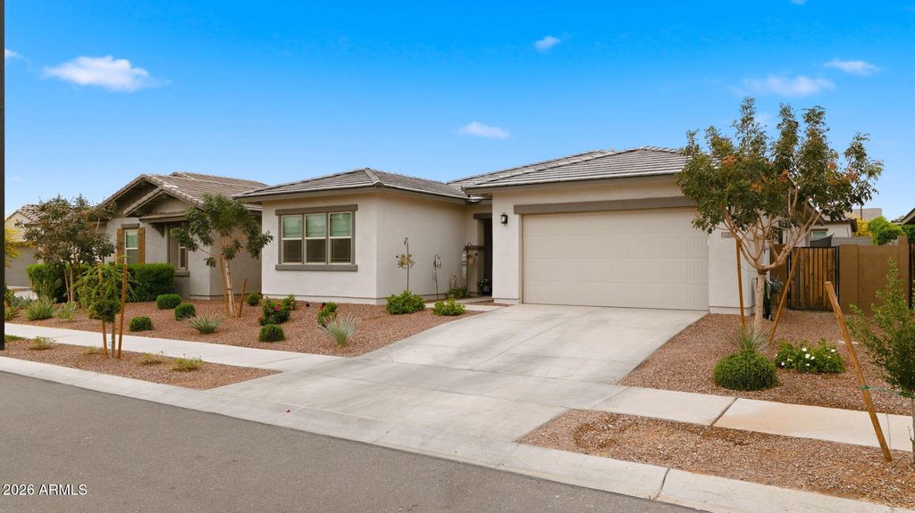 13208 N 174TH Drive, Surprise, AZ 85388 — photo 2