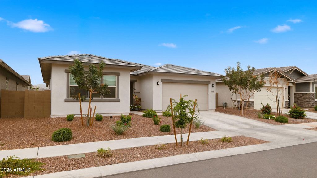 13208 N 174TH Drive, Surprise, AZ 85388 — photo 3