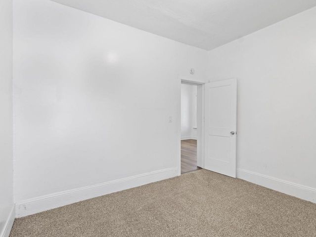 3134 N 9TH STREET, Milwaukee, WI 53206