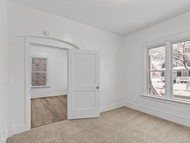 3134 N 9TH STREET, Milwaukee, WI 53206