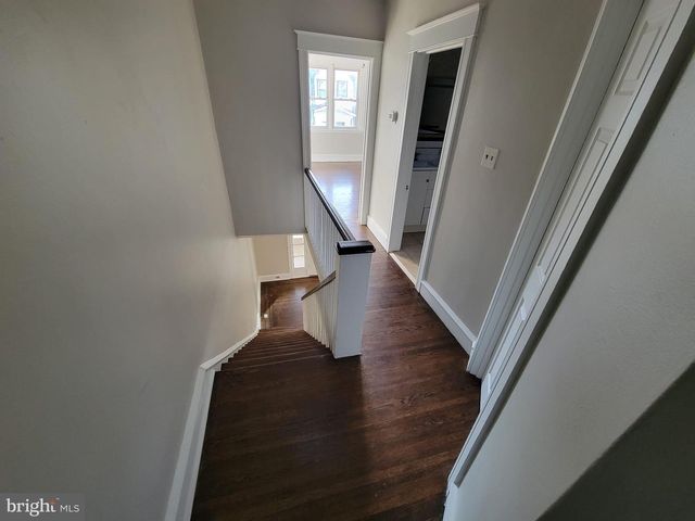 7243 CALVIN RD, Upper Darby, PA 19082