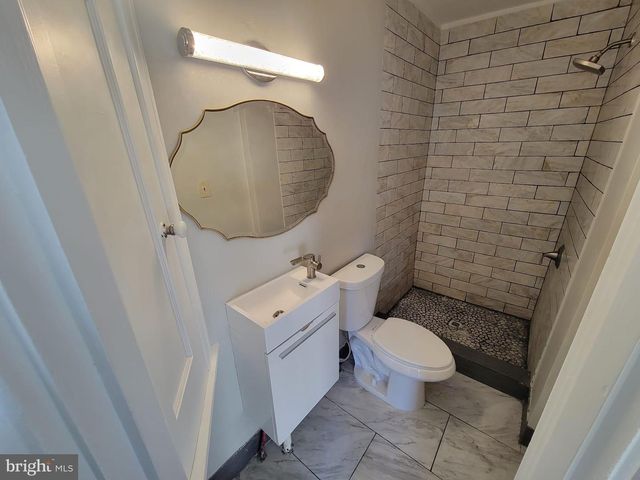 7243 CALVIN RD, Upper Darby, PA 19082