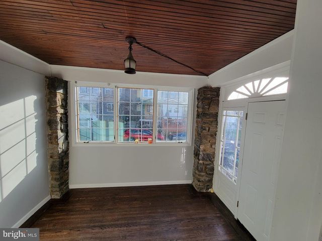 7243 CALVIN RD, Upper Darby, PA 19082